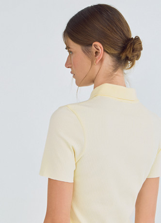 Поло в рубчик с коротким рукавом