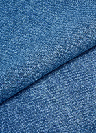 Широкие джинсы с высокой посадкой