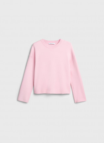 Джемпер плотной вязки