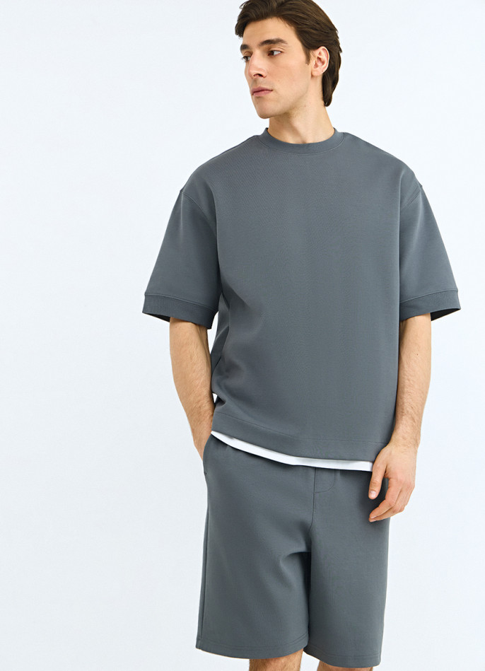 Футболка из плотного хлопка