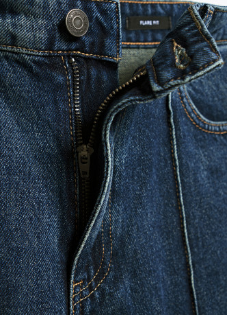 Джинсы клёш с высокой посадкой