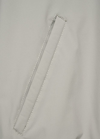 Бомбер на молнии