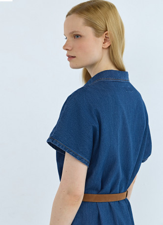 Платье-рубашка из денима