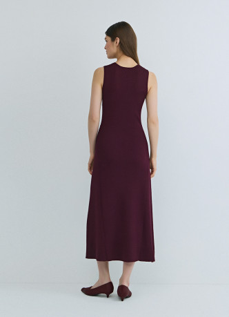 Вязаное платье с расклёшенной юбкой