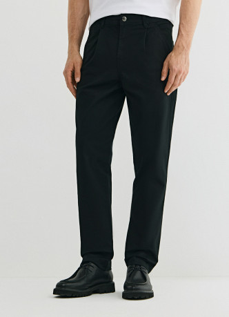 Брюки из твила со складками