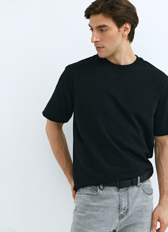 Базовая футболка с необработанным краем