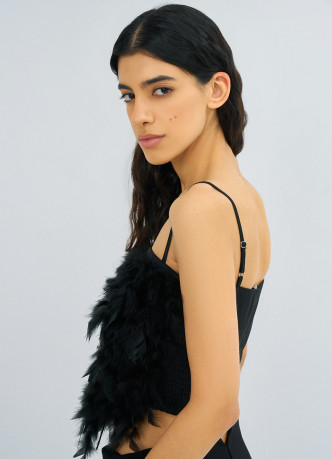 Топ с натуральными перьями