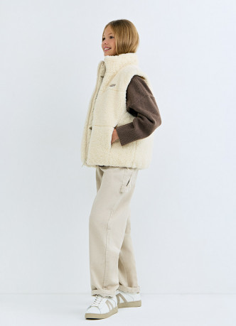 Утеплённый двусторонний жилет для девочек