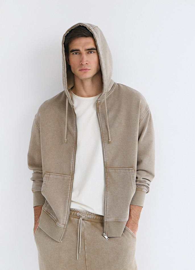 Толстовка на молнии с эффектом стирки