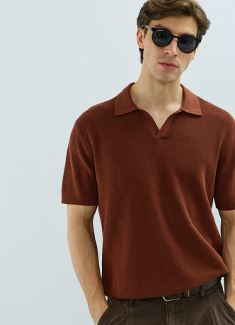Поло из текстурной ткани