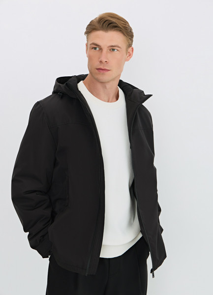 Утеплённая куртка с капюшоном Черный 3999₽