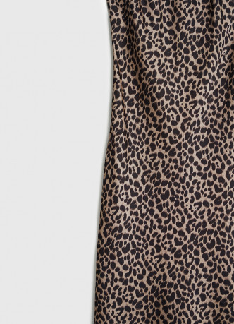 Сатиновое платье с американской проймой