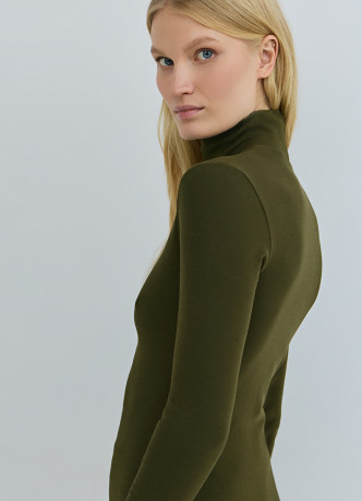 Водолазка из хлопка