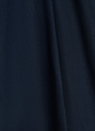 Чиносы изо льна