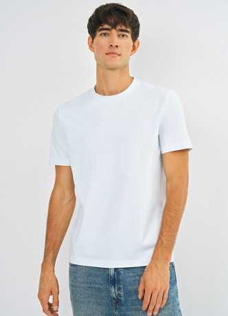 Базовая футболка