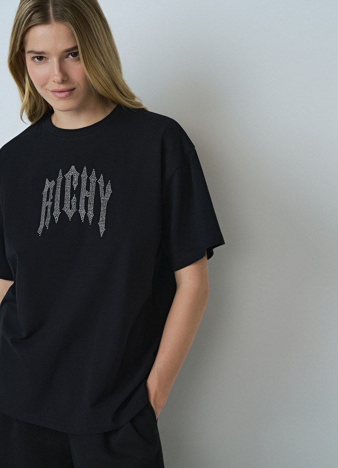 Футболка со стразами