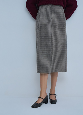 Прямая юбка миди