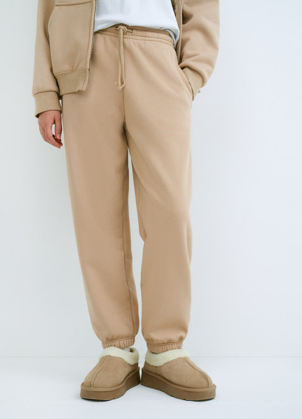 Трикотажные брюки для девочек Бежевый 2399₽