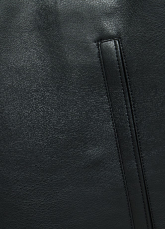 Куртка из искусственной кожи