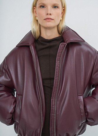 Утеплённая куртка из искусственной кожи