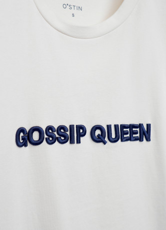 Футболка с вышивкой