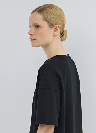 Футболка оверсайз из плотного хлопка