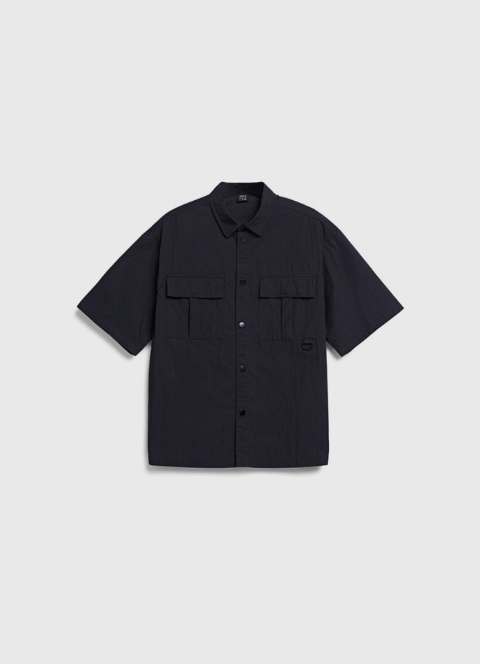 Рубашка с коротким рукавом и карманами для мальчиков