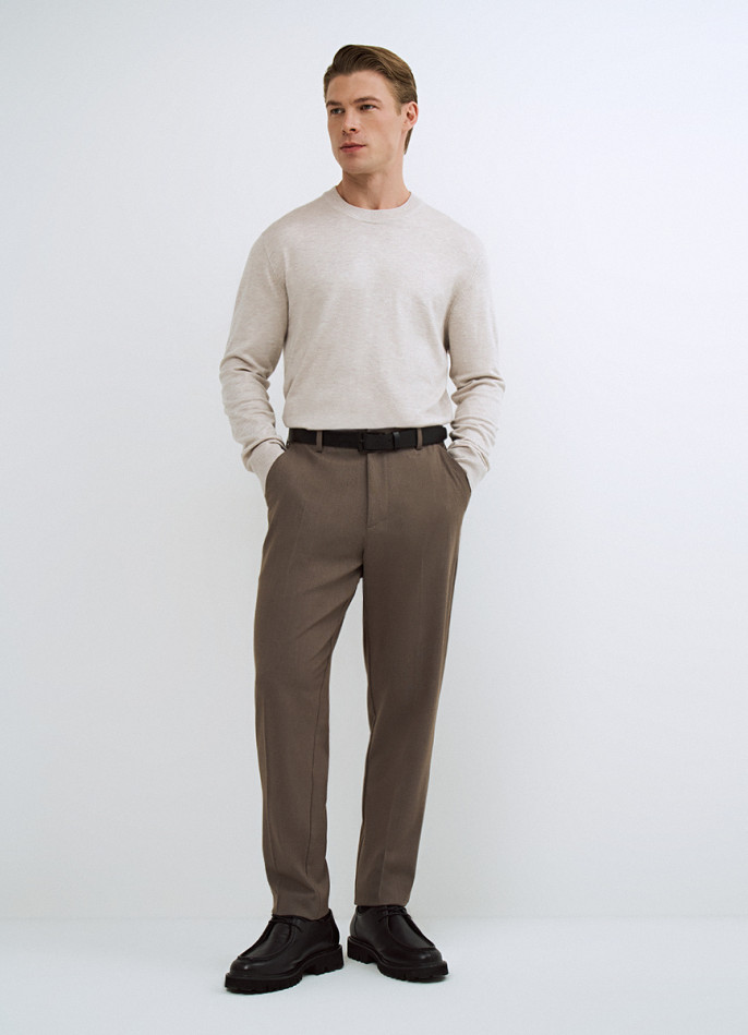 Прямые брюки с эластичным поясом