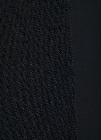 Расширенные книзу брюки