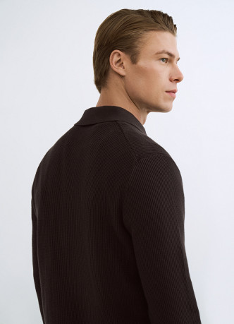 Текстурное вязаное поло