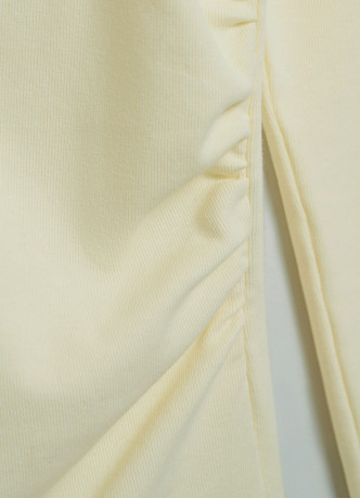 Лонгслив с вырезом лодочкой