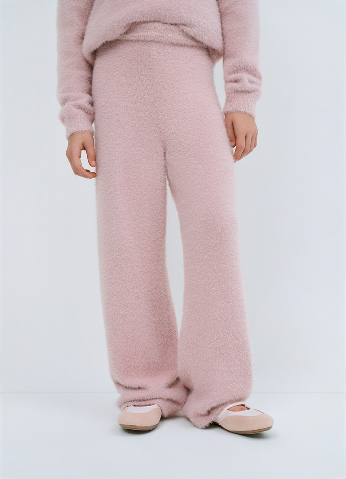 Широкие брюки с пушистым эффектом для девочек