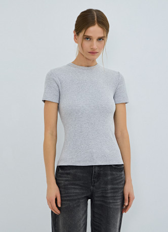 Футболка в рубчик