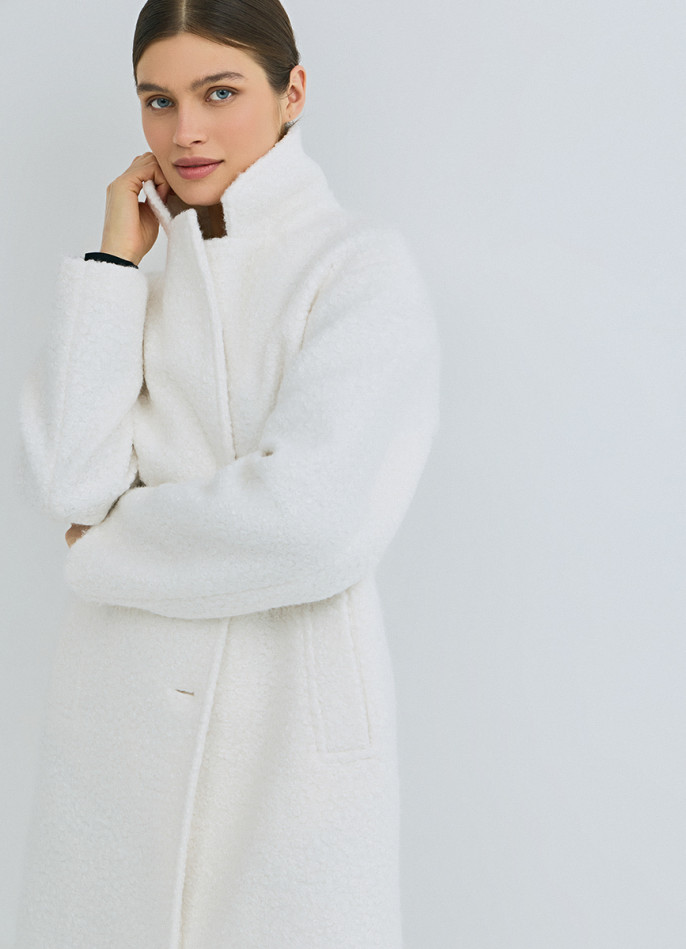 Длинное фактурное пальто