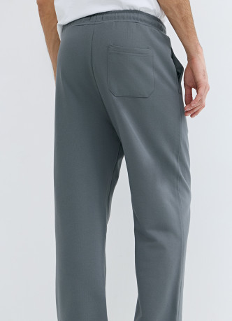 Трикотажные прямые брюки