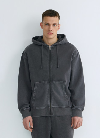 Толстовка на молнии с эффектом стирки