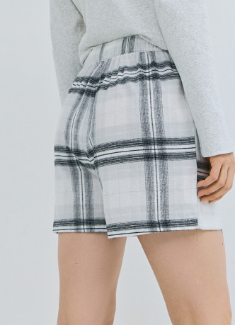 Пижамные шорты в клетку из фланели