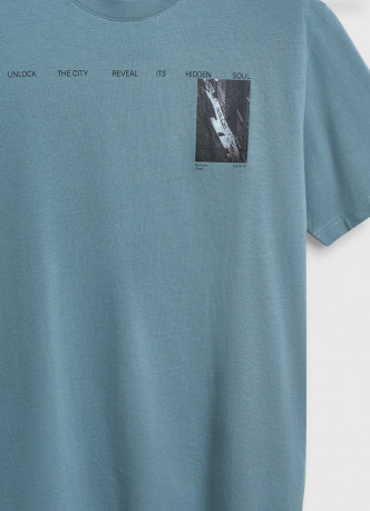 Футболка с принтом