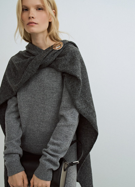 

Вязаный шарф, Серый