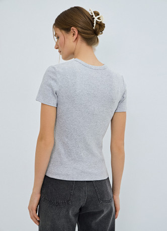 Футболка в рубчик