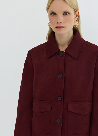 Укороченный жакет из искусственной замши