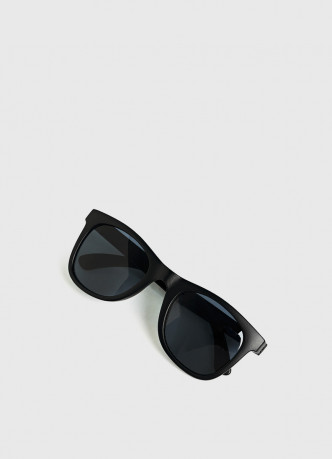 Солнцезащитные очки для мальчиков