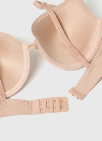 Бюстгальтер с формованными чашками