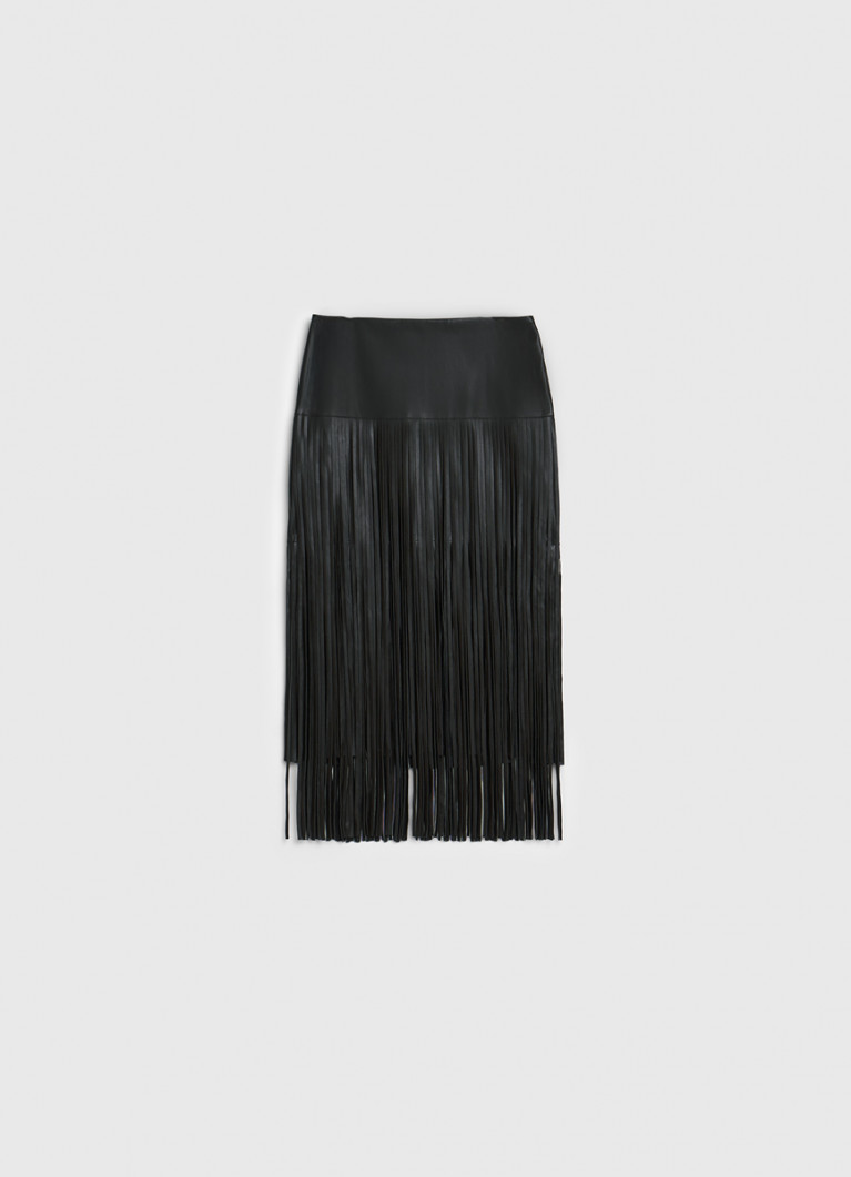 Мен метрода мини юбка киген ит стиліне түстім (бейне) Мен метрода мини юбка киген ит стиліне түстім (бейне)