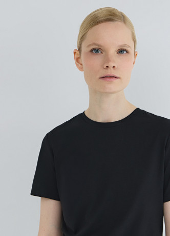 Футболка с драпировкой