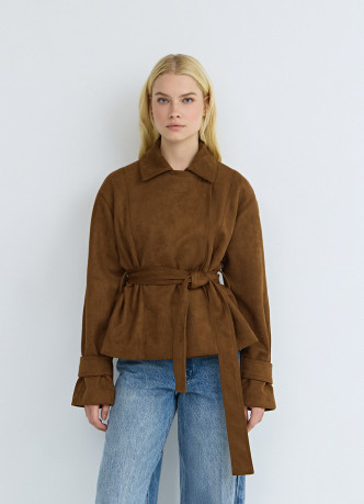 Куртка из искусственной замши с поясом