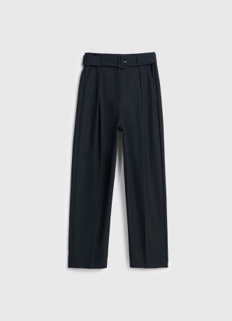 Зауженные брюки с поясом