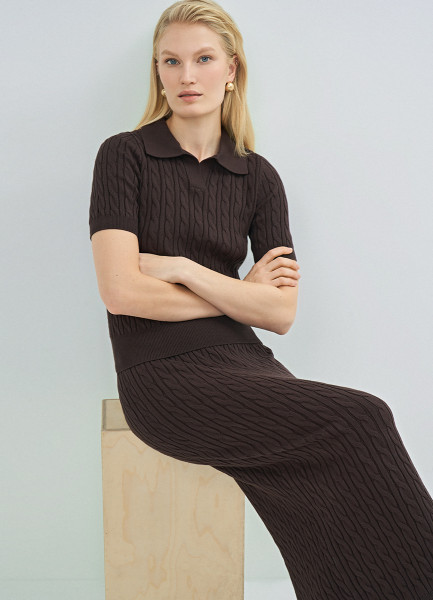Джемпер поло с косами Коричневый 2999₽