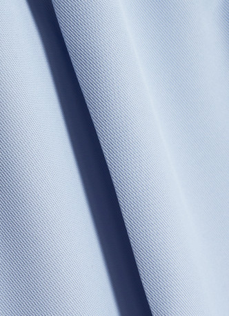 Зауженные брюки с поясом