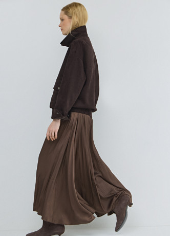 Бомбер из искусственной замши